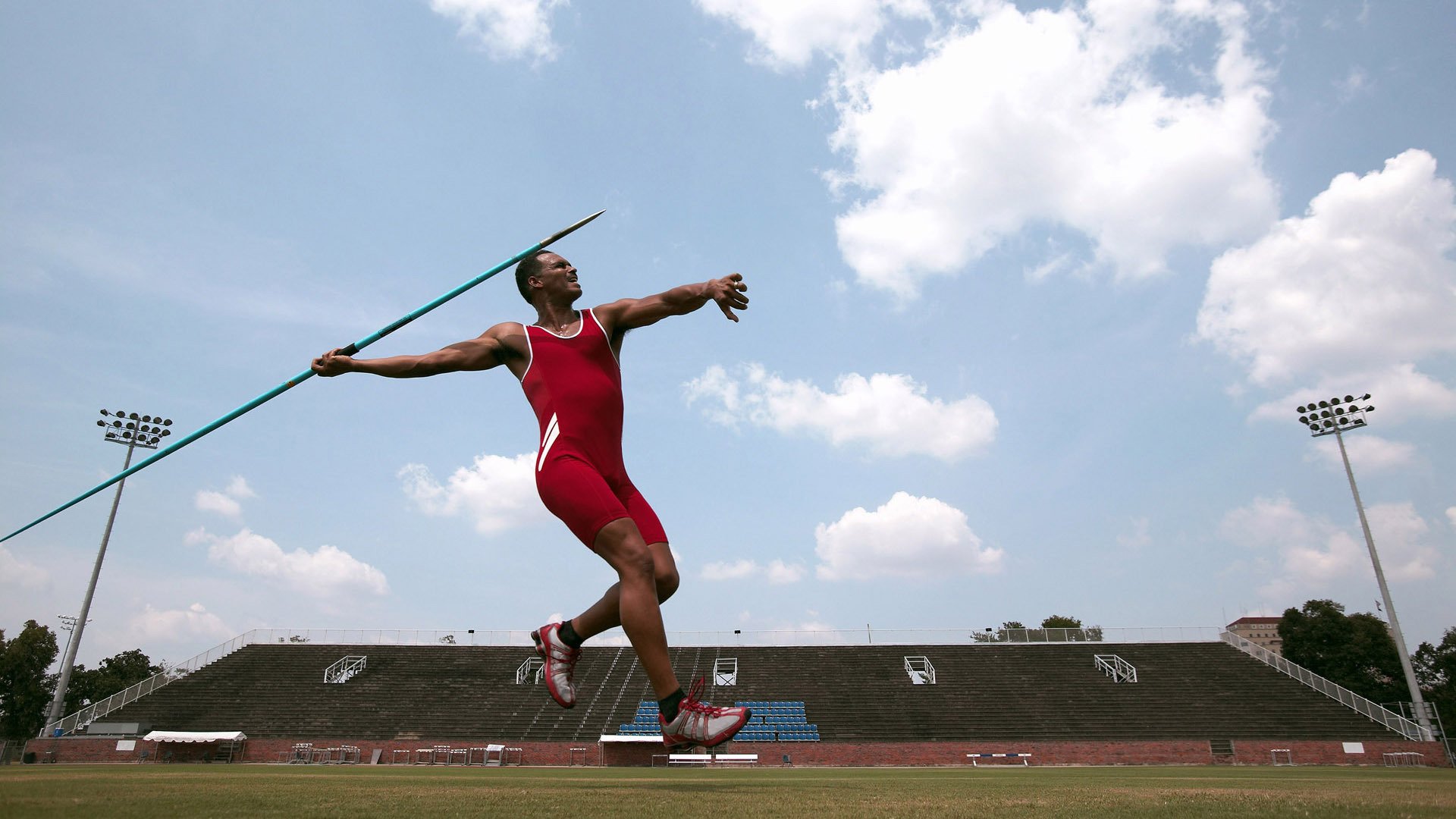 阿劳霍，当哥斯达黎加的雨林意志，压垮了那不勒斯的维苏威火焰